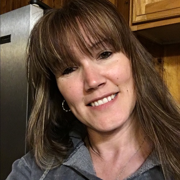 Meet your Posher, Mrs - Picture 3 of 15